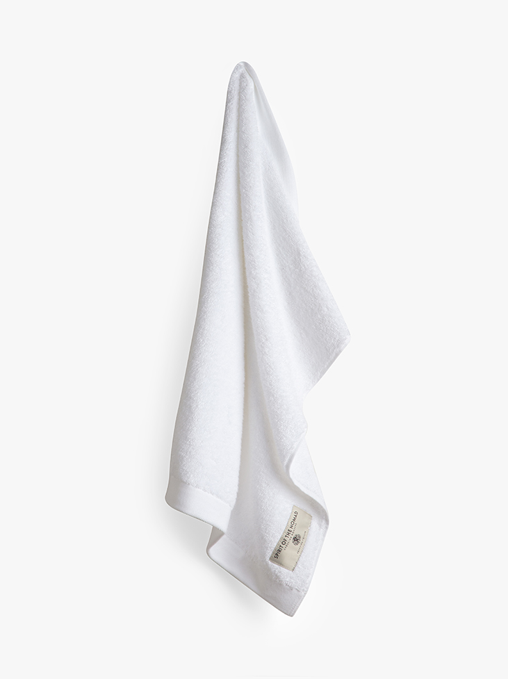 Small cheap white towels